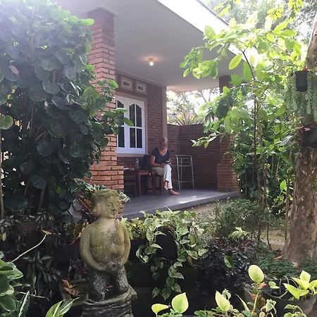 Efata Homestay Magelang Exterior photo